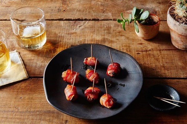Bacon-wrapped apricots stuffed with pistachios and mozzarella