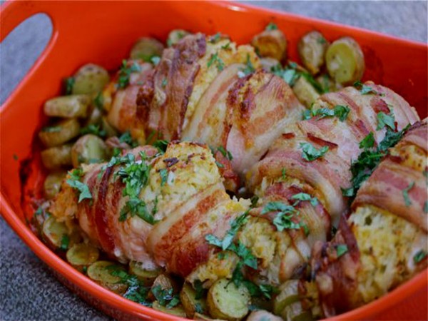 Bacon-wrapped chicken, cheddar, and jalapeno parcels with fingerling potatoes