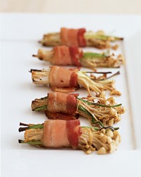 Bacon-wrapped enoki