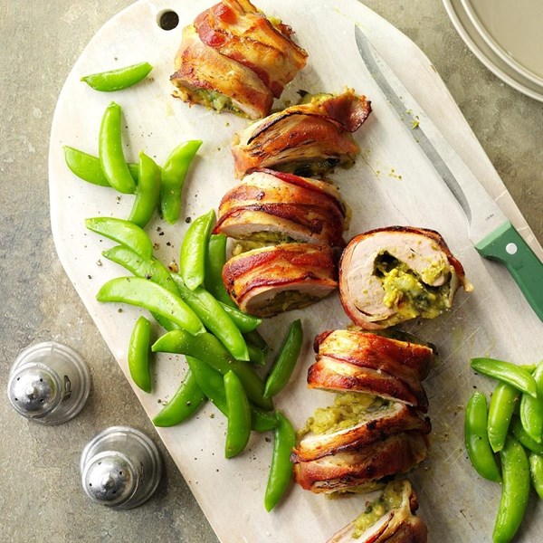 Bacon-wrapped pesto pork tenderloin