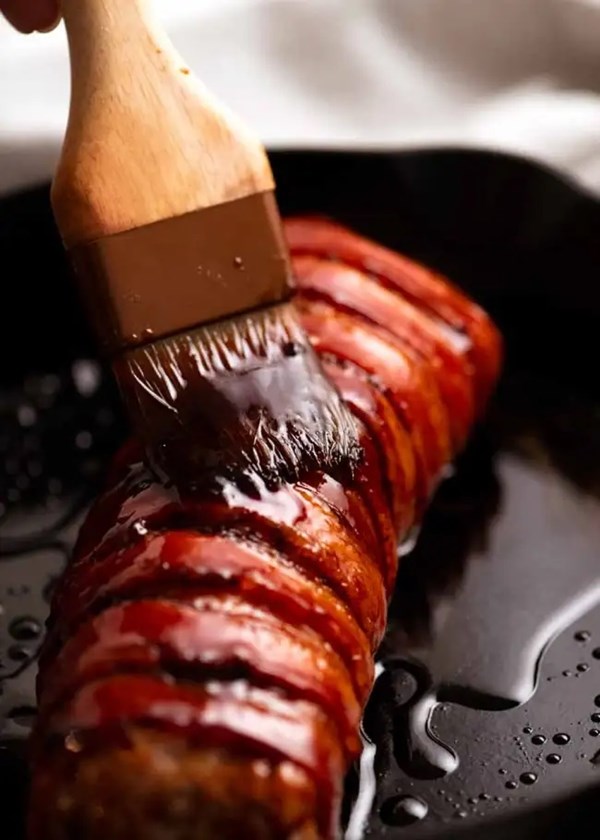 Bacon-wrapped pork tenderloin