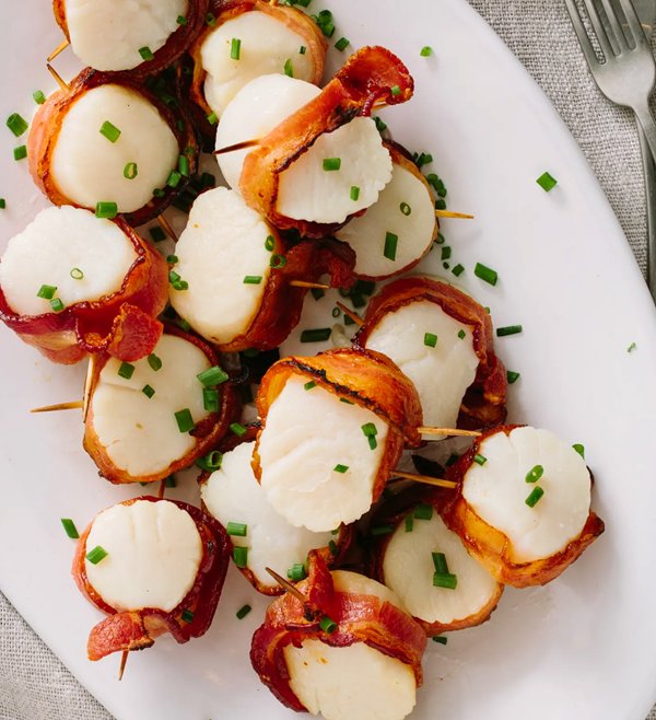 Bacon-wrapped scallops