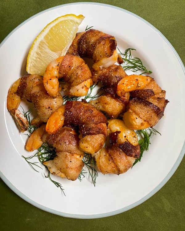 Bacon-wrapped shrimp
