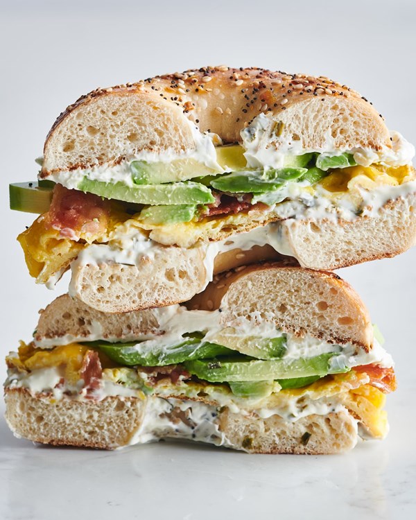 Bagel breakfast sandwich