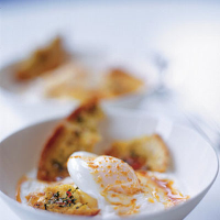 Baghdad eggs with minty pitta crisps