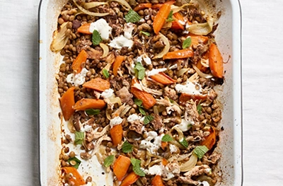 Baharat chicken with lentils & caramelised onions