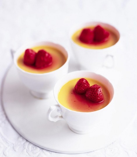 Baileys cream with strawberries in syrup