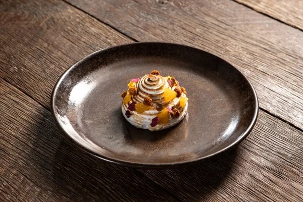 Baked Alaska with orange and ginger parfait