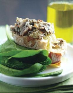 Baked anchovies with oregano (Alici in tortiera)