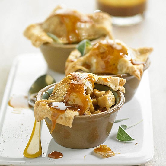 Baked apple bowl pies