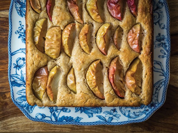 Baked apple pudding