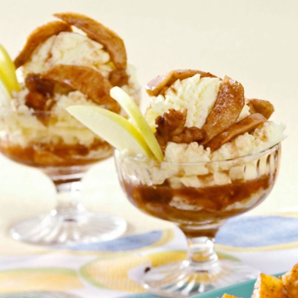 Baked apple slices