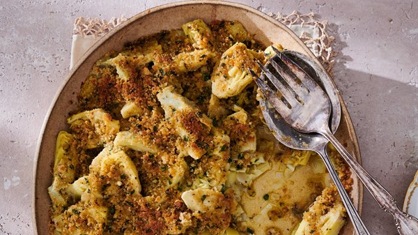 Baked artichoke casserole