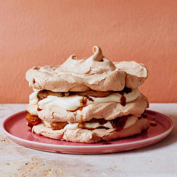 Baked banana meringue
