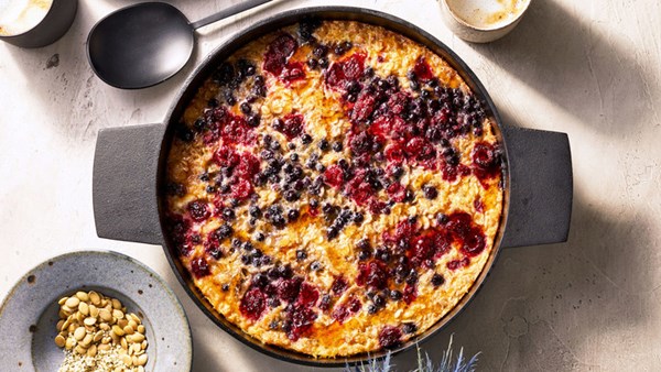 Baked berry oatmeal
