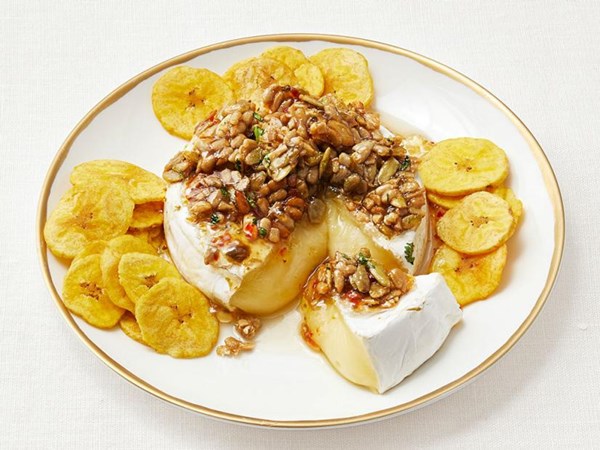 Baked Brie with pepita granola