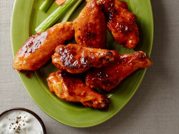 Baked Buffalo wings with blue cheese-yogurt dip