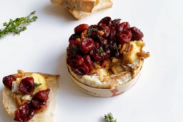 Baked Camembert with balsamic-roasted grapes