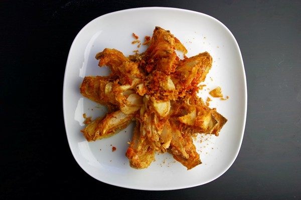 Baked cheesy onion blossom