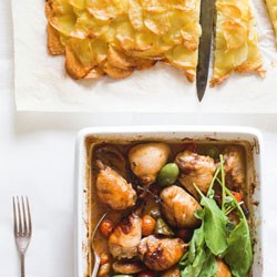 Baked chicken drumstick jamoncitos and dried figs with potato galette