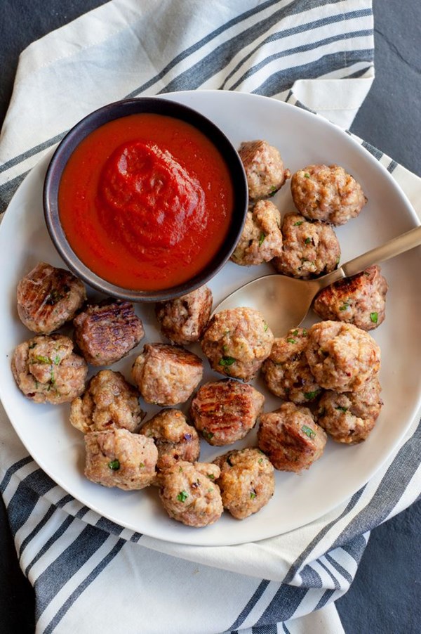 Baked chicken meatballs