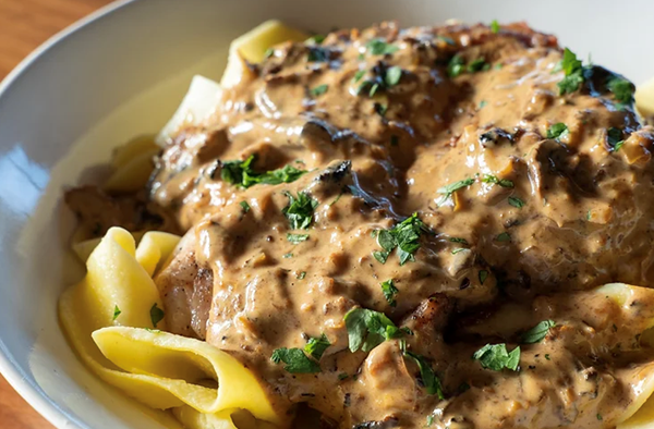 Baked chicken Stroganoff