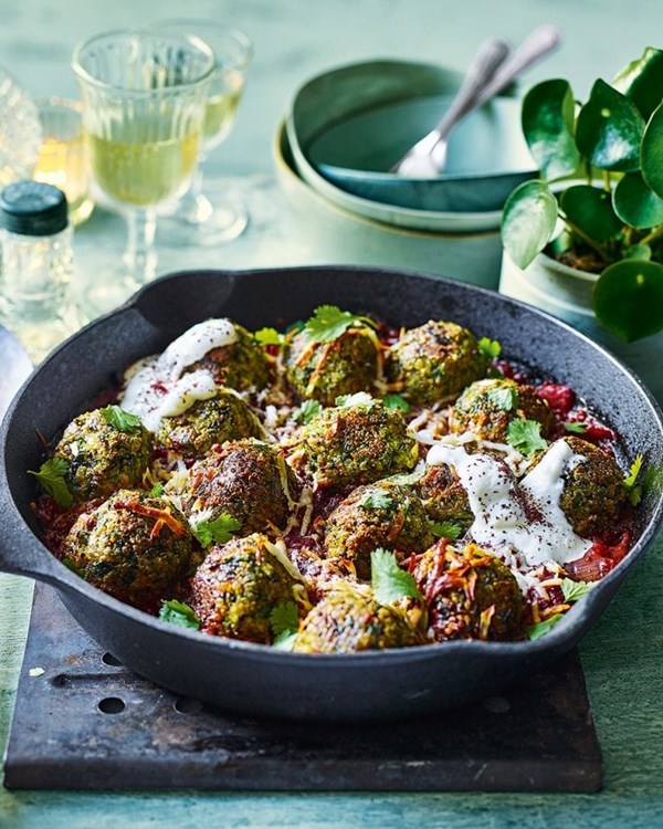 Baked chickpea and halloumi no-meat balls in tomato sauce