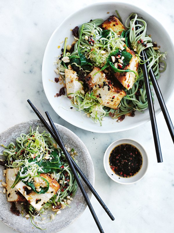Baked chilli tofu and kale noodles with black sesame dressing