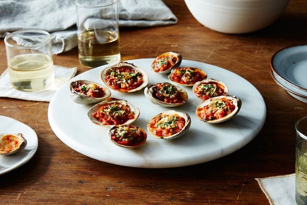 Baked clams Amatraciana