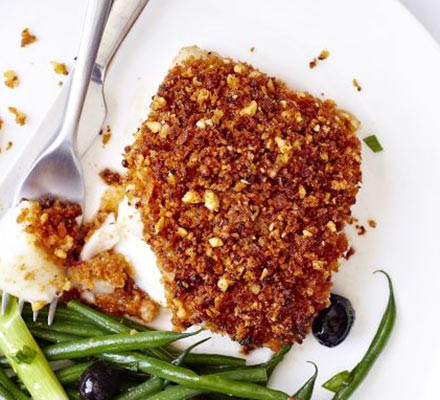 Baked cod with a chorizo crumb & lemon aïoli 