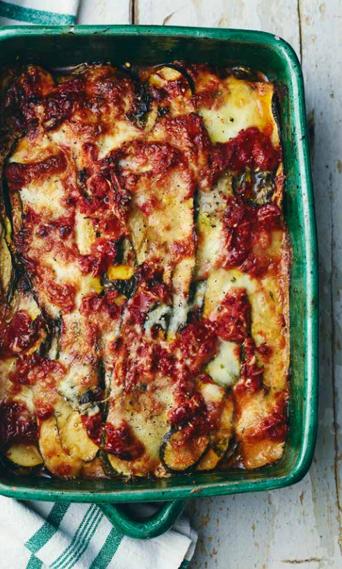 Baked courgettes with mozzarella & Parmesan (Zucchine al forno con mozzarella e Parmigiano)