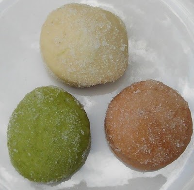 Baked doughnuts three ways: vanilla bean, green tea & chocolate