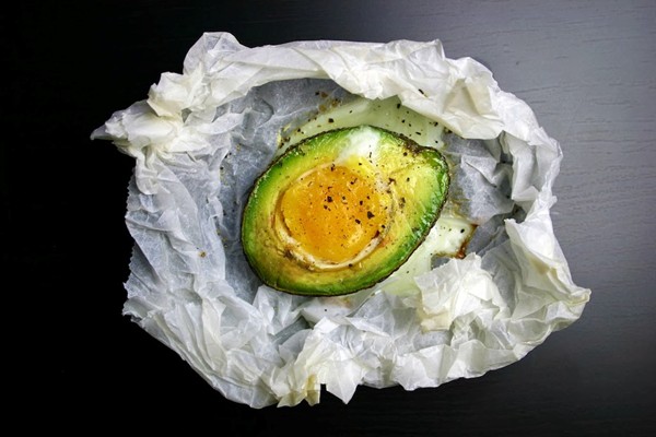 Baked egg in avocado