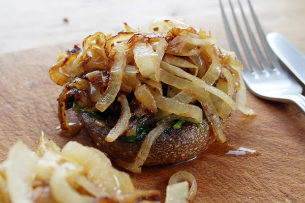 Baked field mushrooms with caramelised onions, kale and nettle