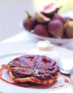Baked fig tart or tartlets