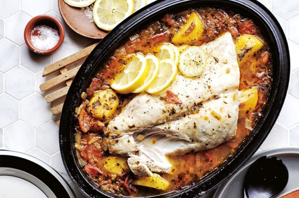 Baked fish and potatoes (Pesce e patate al forno)