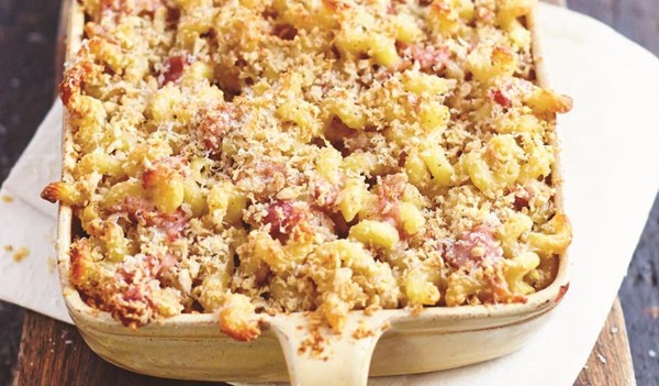 Baked four-cheese spirali