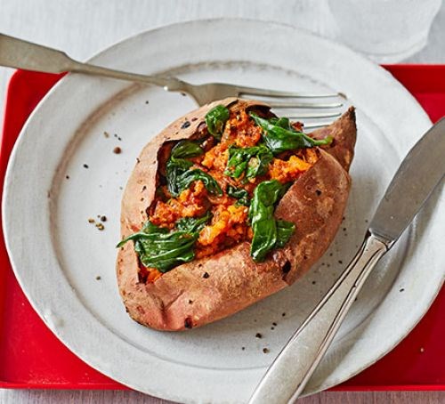 Baked ginger & spinach sweet potato
