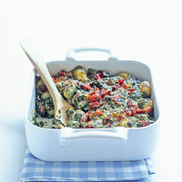 Baked gnocchi with spinach and pancetta