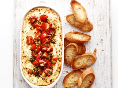 Baked goat cheese dip