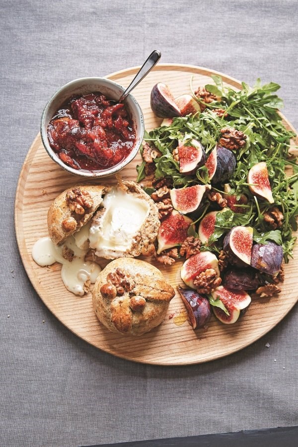 Baked goat's cheese wrapped in walnut pastry with fig relish