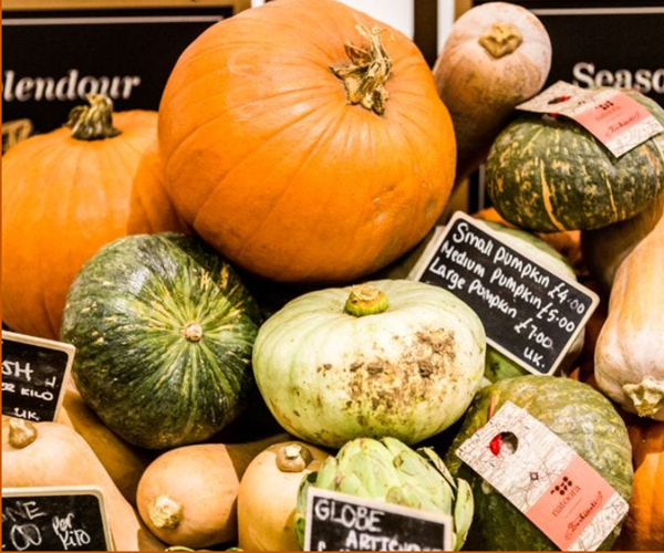 Baked jacket potatoes with pumpkin and coconut curry