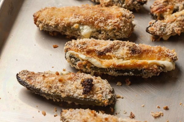 Baked jalapeño poppers