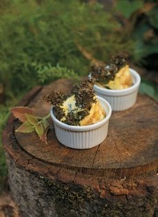 Baked kale egg cups
