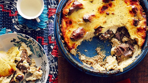Baked lamb with rice and yoghurt (Tave kosi)