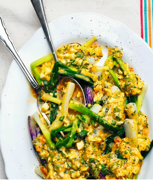 Baked leeks with egg and mustard vinaigrette