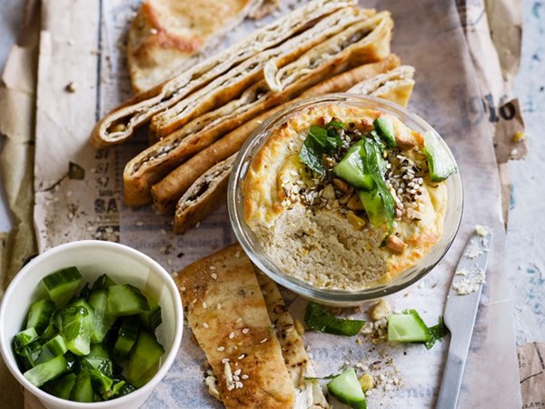Baked lemon ricotta hummus