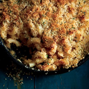 Baked mac and cheese