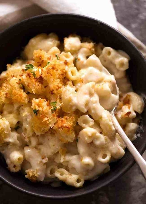 Baked mac and cheese