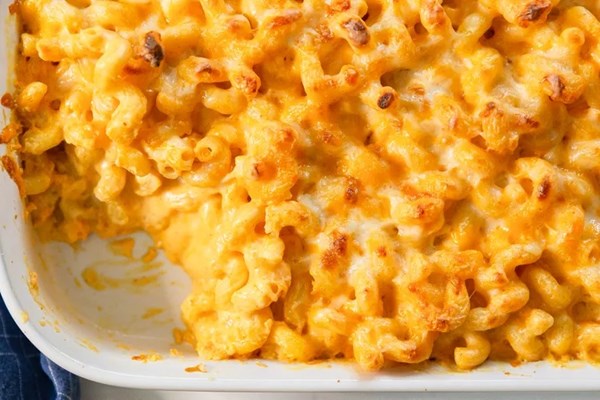 Baked mac and cheese